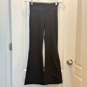 Girls Old Navy Black Flare Pants, size large